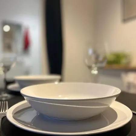 Cosy Rent Station Tv Wifi