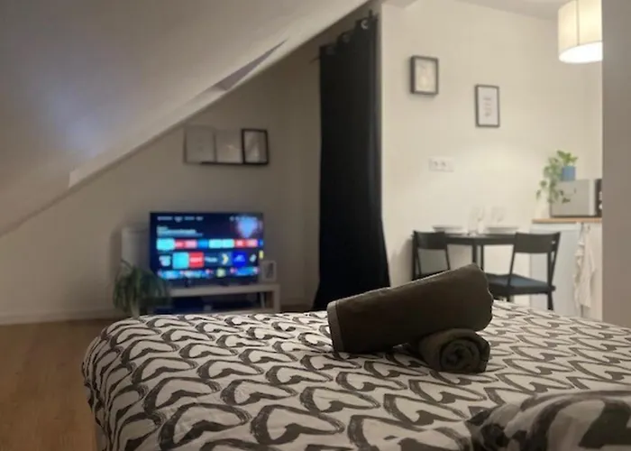 Apartamento Cosy Rent Station Tv Wifi