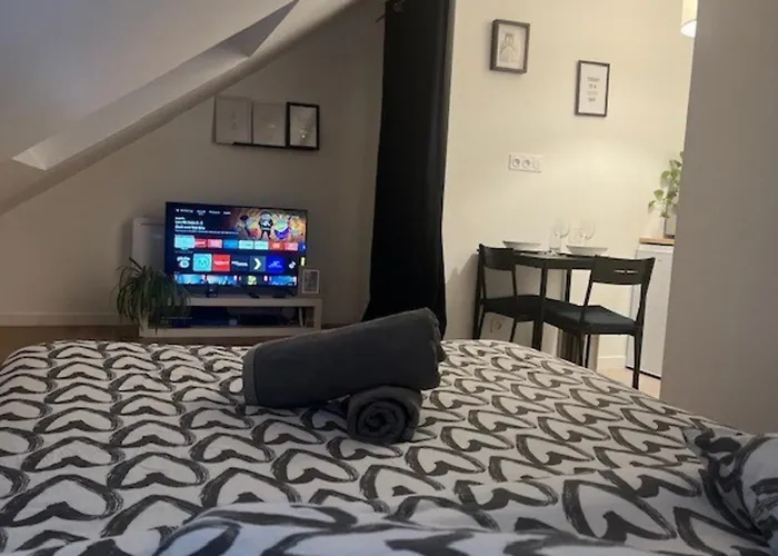 Cosy Rent Station Tv Wifi Apartamento *