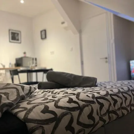 Cosy Rent Station Tv Wifi *